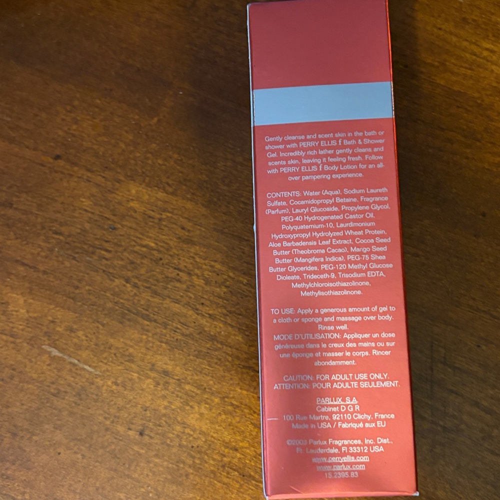 Perry Ellis Red Bath & Shower Gel - Picture 2 of 2